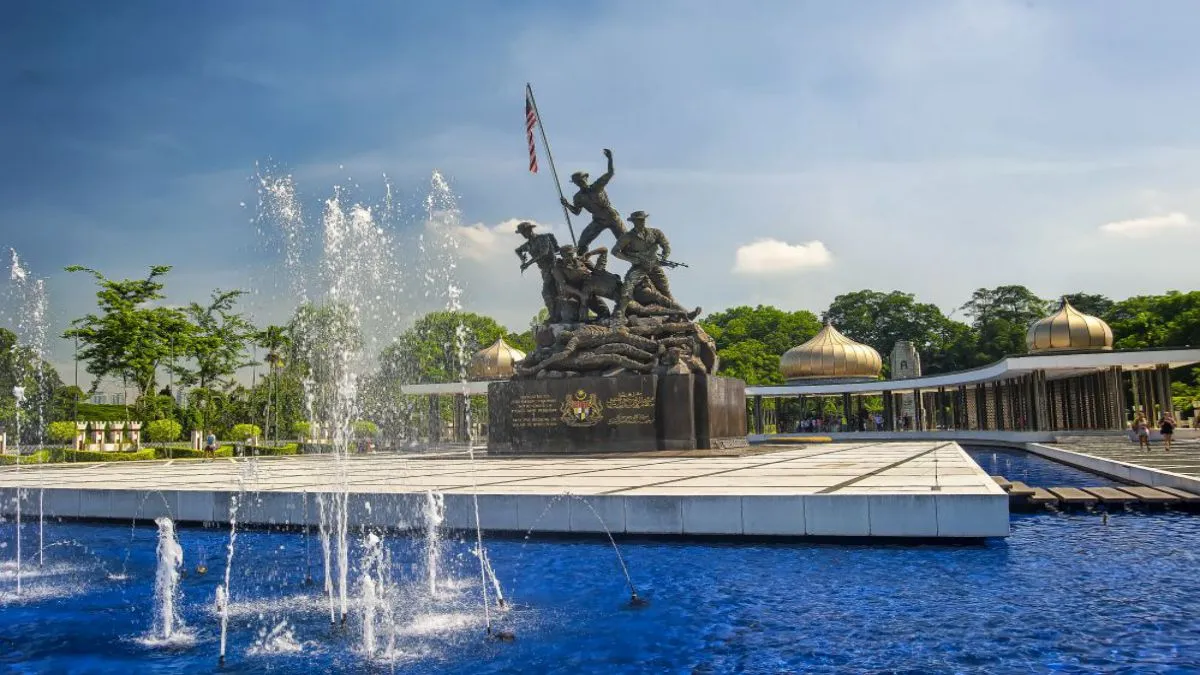 Kuala Lumpur, Singapore, Melaka