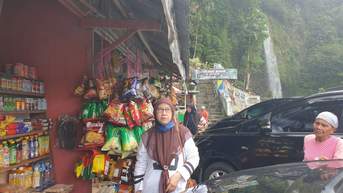 Padang+Bukitinggi-Singgah di Lembah Anai..