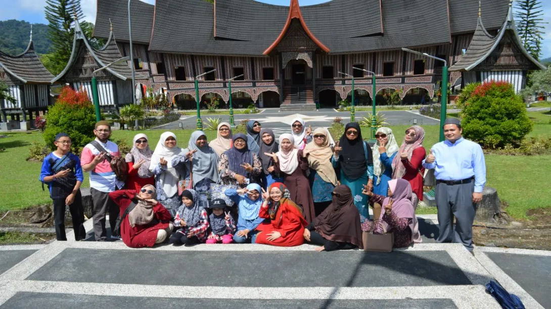 Padang+Bukittinggi